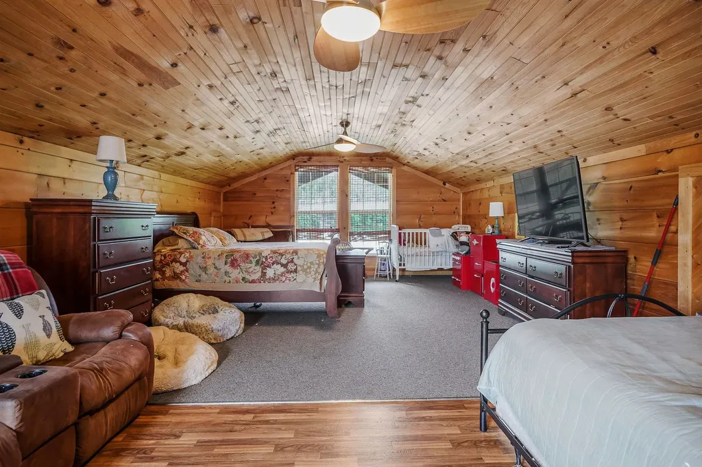 1967 Rock Island Road Rock Island TN 38581