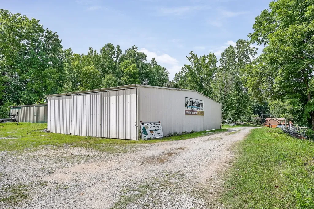 1967 Rock Island Road Rock Island TN 38581