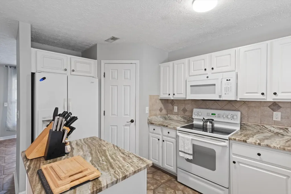 566 Flintlock Court Nashville TN 37217