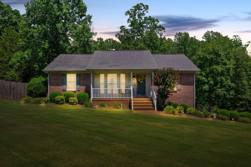 109 Whippoorwill Drive Waverly TN 37185