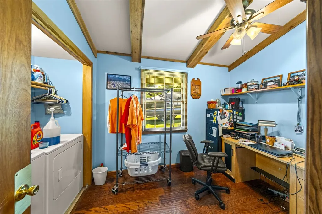 1648 Canal Lane Dandridge TN 37725
