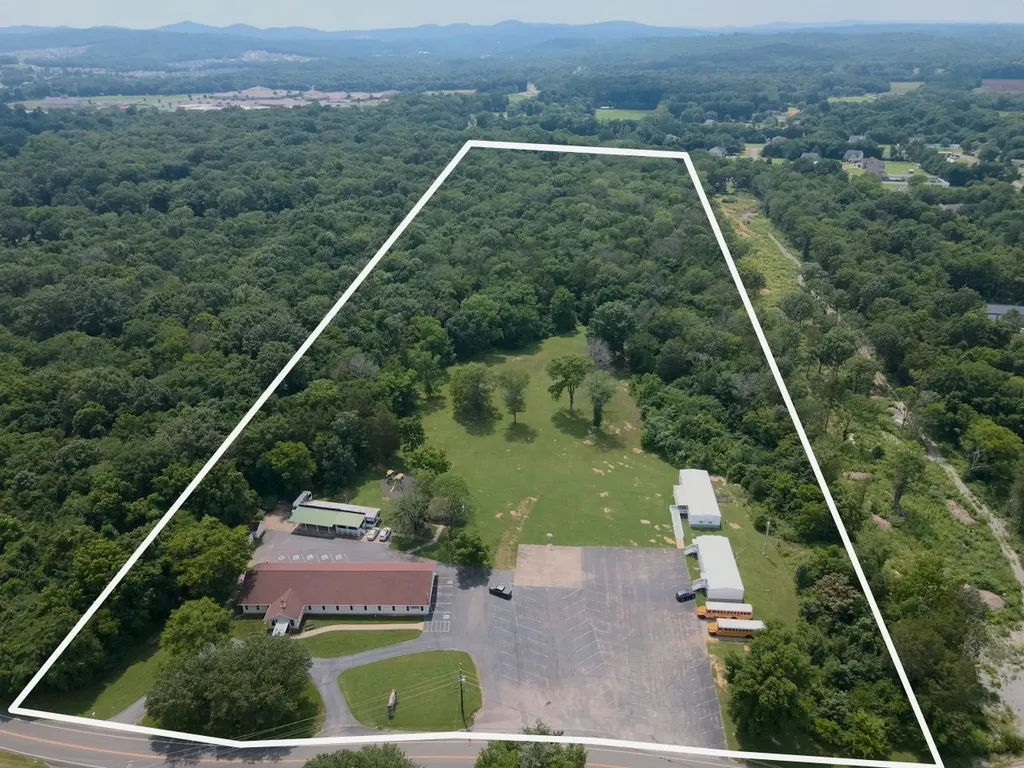 5742 Seminary Road Smyrna TN 37167