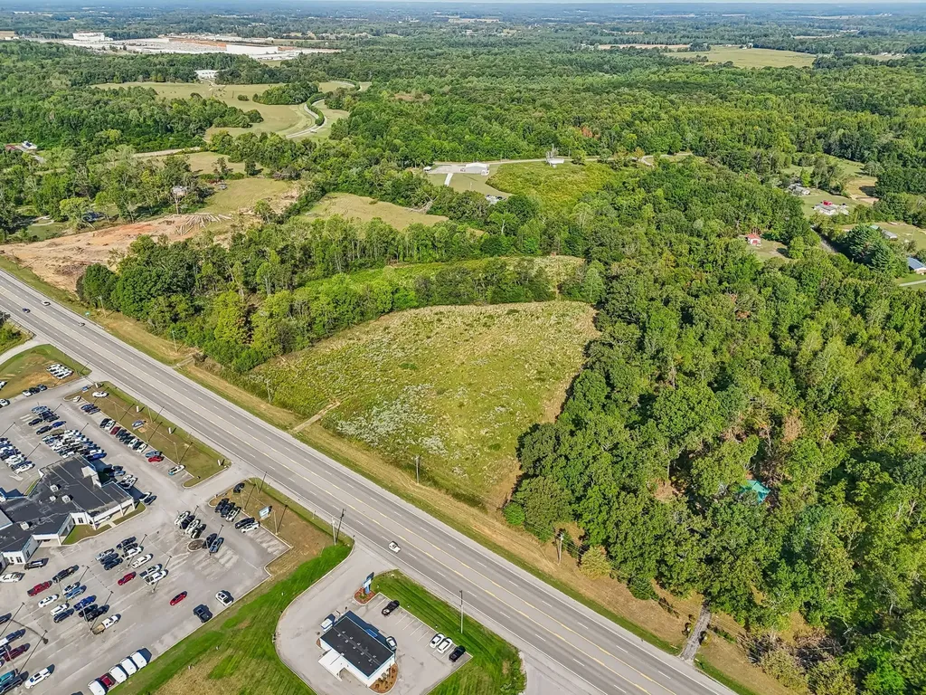 5944 Manchester Highway Morrison TN 37357