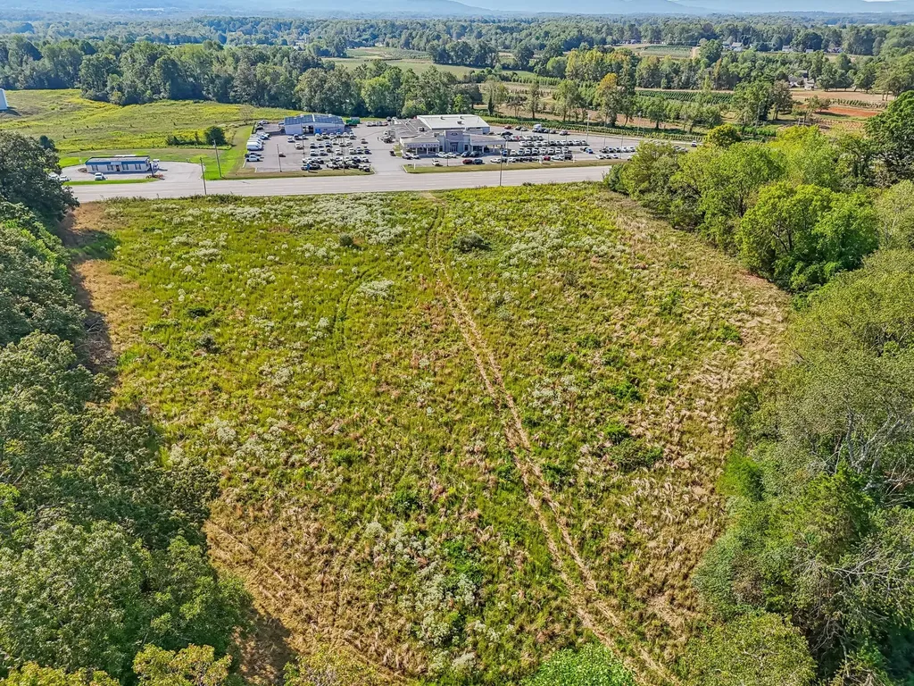 5944 Manchester Highway Morrison TN 37357