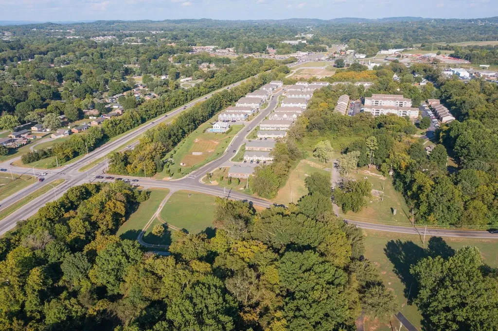 231 Theta Pike Columbia TN 38401