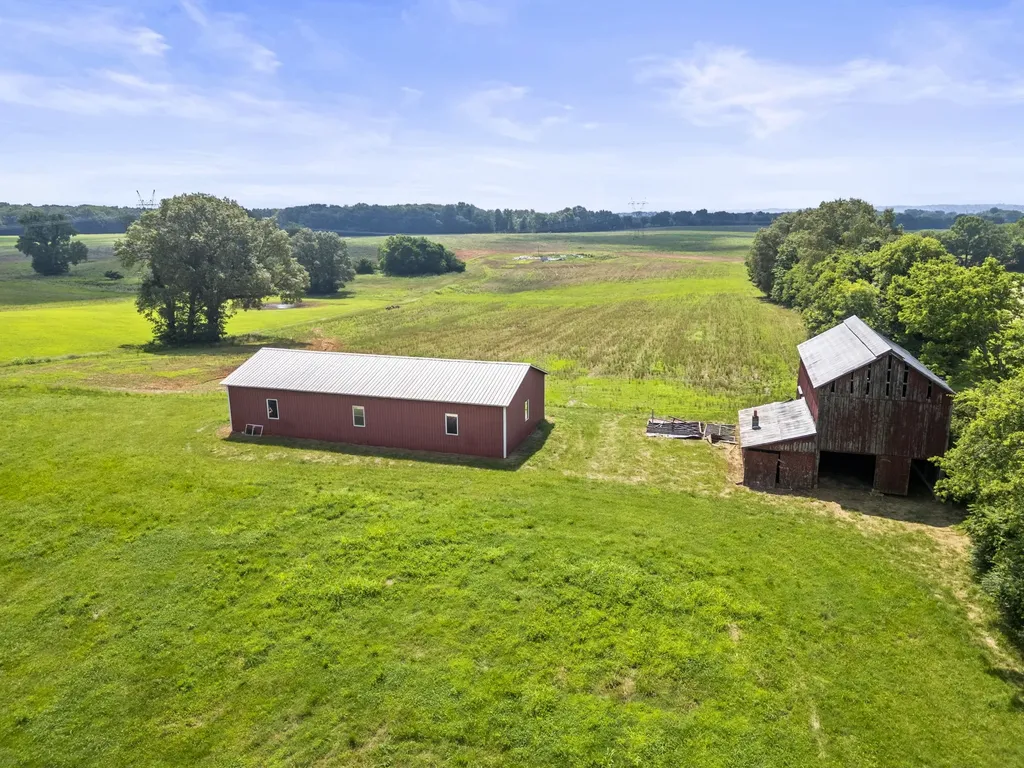 4635 Hwy 431, N Springfield TN 37172