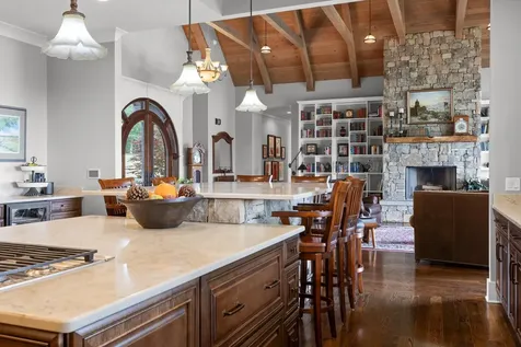 6835 Jasper Highlands Boulevard Jasper TN 37347
