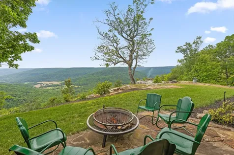 6835 Jasper Highlands Boulevard Jasper TN 37347
