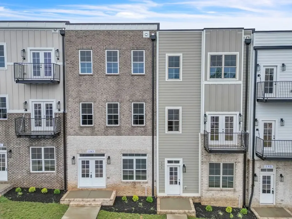 187 Charleston Avenue Pleasant View TN 37146