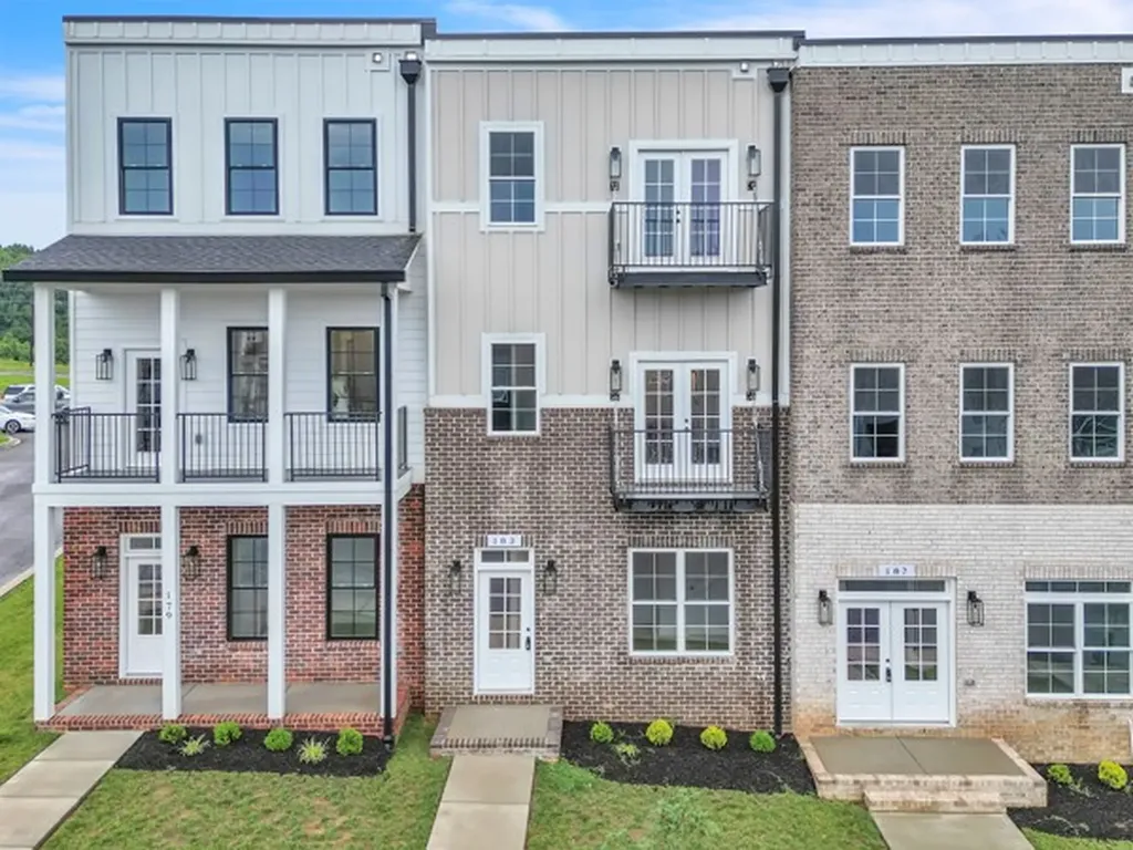 183 Charleston Avenue Pleasant View TN 37146