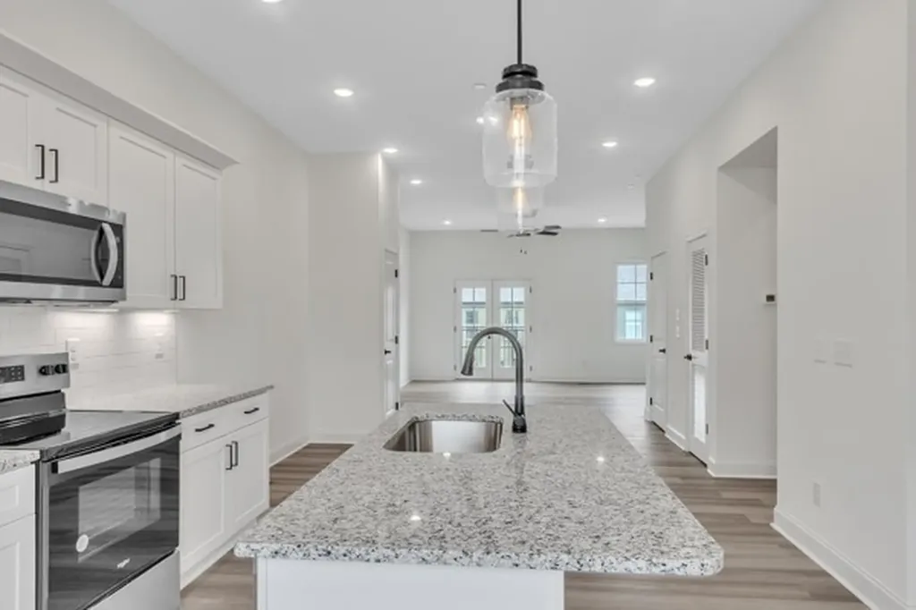 183 Charleston Avenue Pleasant View TN 37146