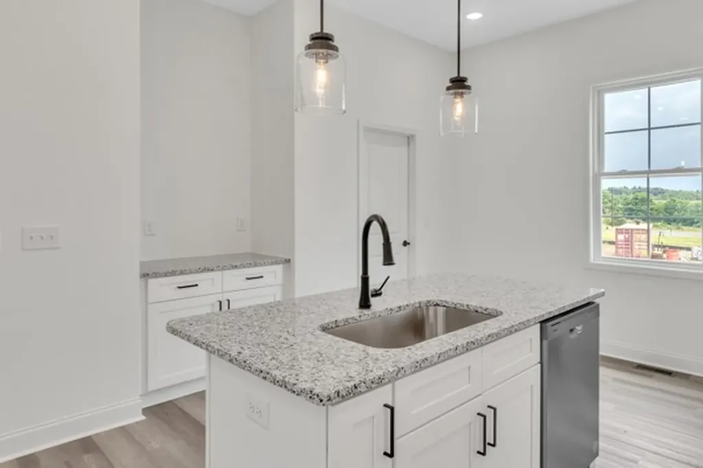 183 Charleston Avenue Pleasant View TN 37146
