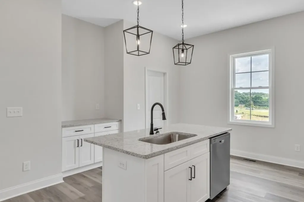 179 Charleston Avenue Pleasant View TN 37146
