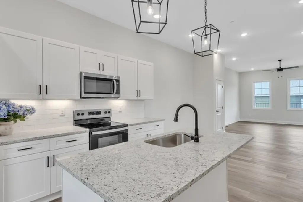 179 Charleston Avenue Pleasant View TN 37146