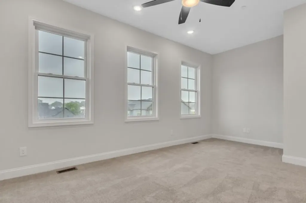 179 Charleston Avenue Pleasant View TN 37146