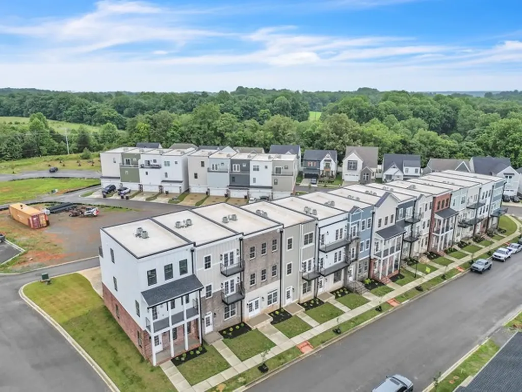 179 Charleston Avenue Pleasant View TN 37146