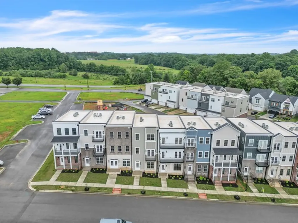 179 Charleston Avenue Pleasant View TN 37146