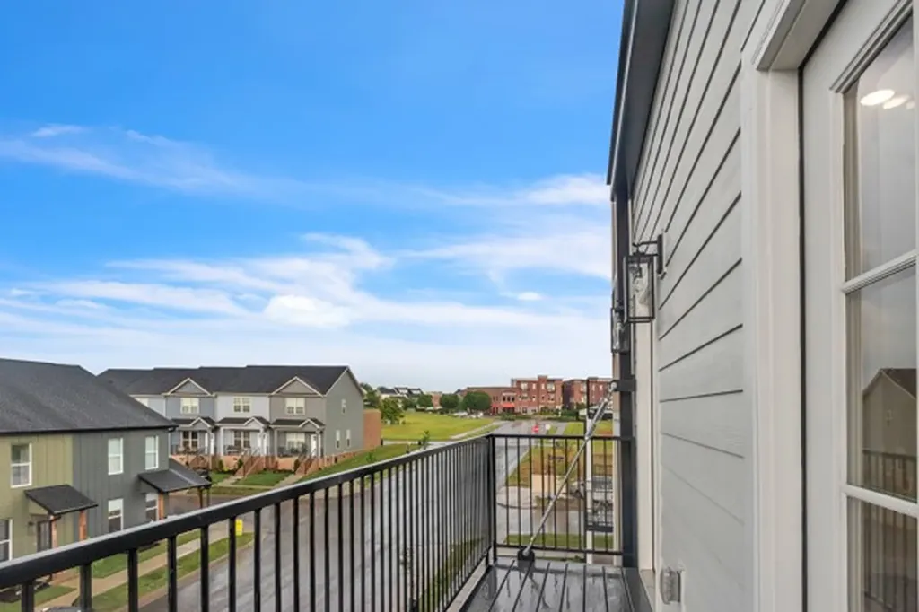 195 Charleston Avenue Pleasant View TN 37146