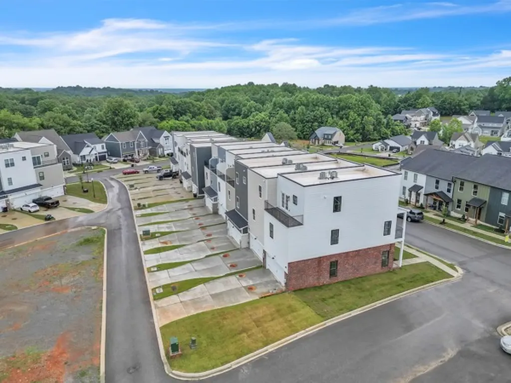 199 Charleston Avenue Pleasant View TN 37146