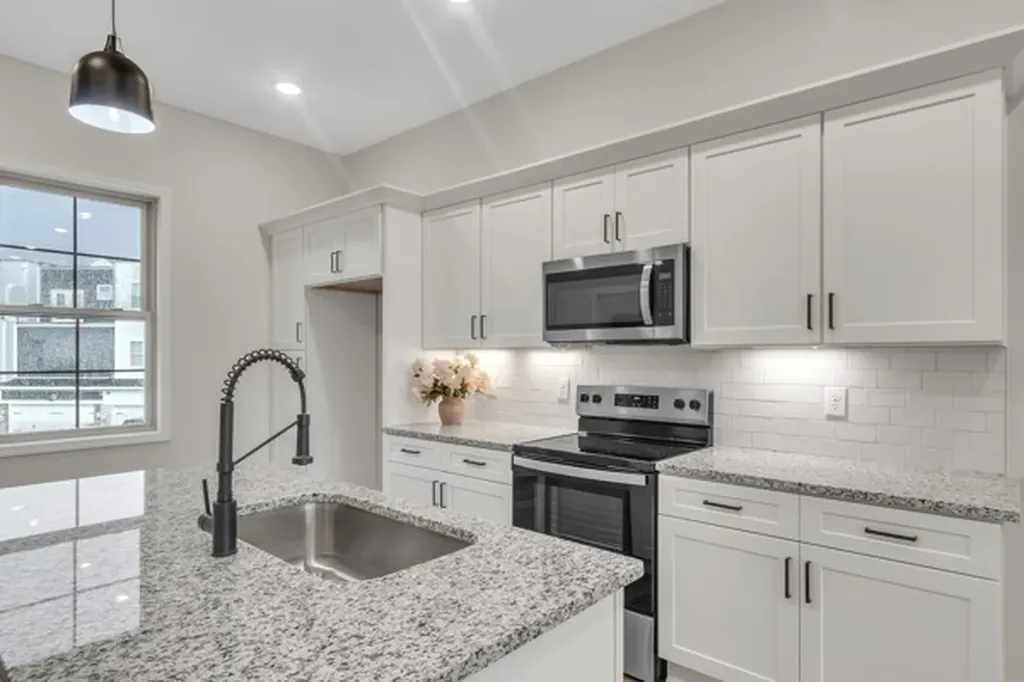 203 Charleston Avenue Pleasant View TN 37146