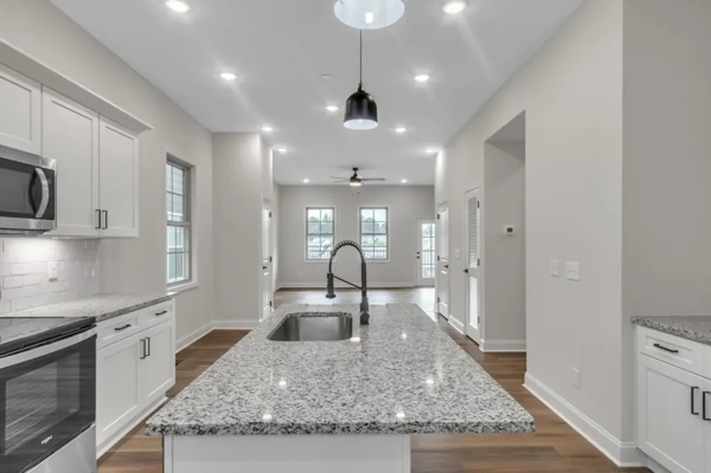 203 Charleston Avenue Pleasant View TN 37146