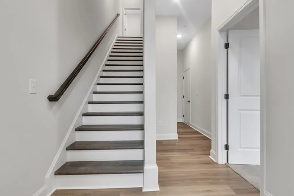203 Charleston Avenue Pleasant View TN 37146