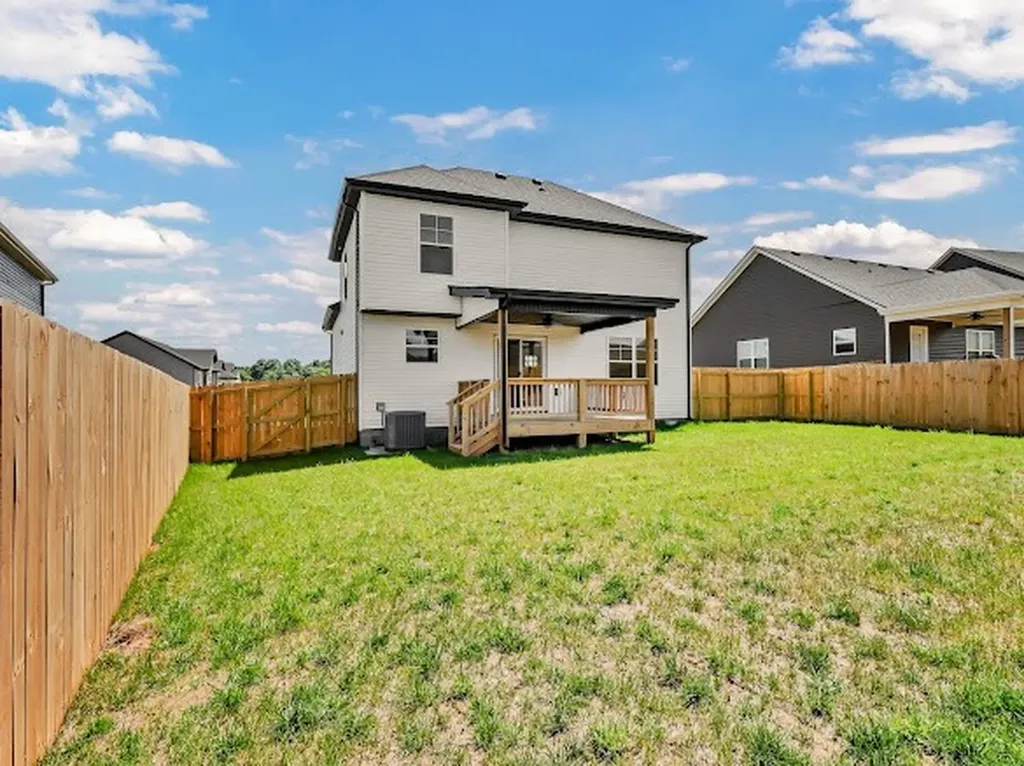 236 Cardinal Creek Clarksville TN 37040