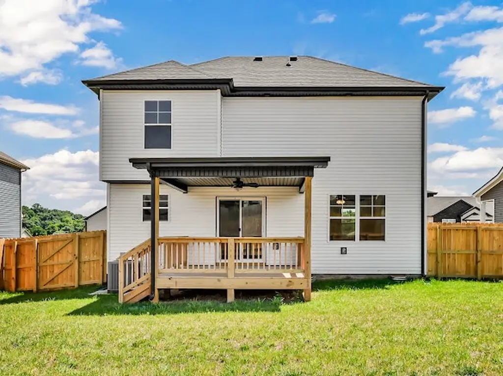 236 Cardinal Creek Clarksville TN 37040