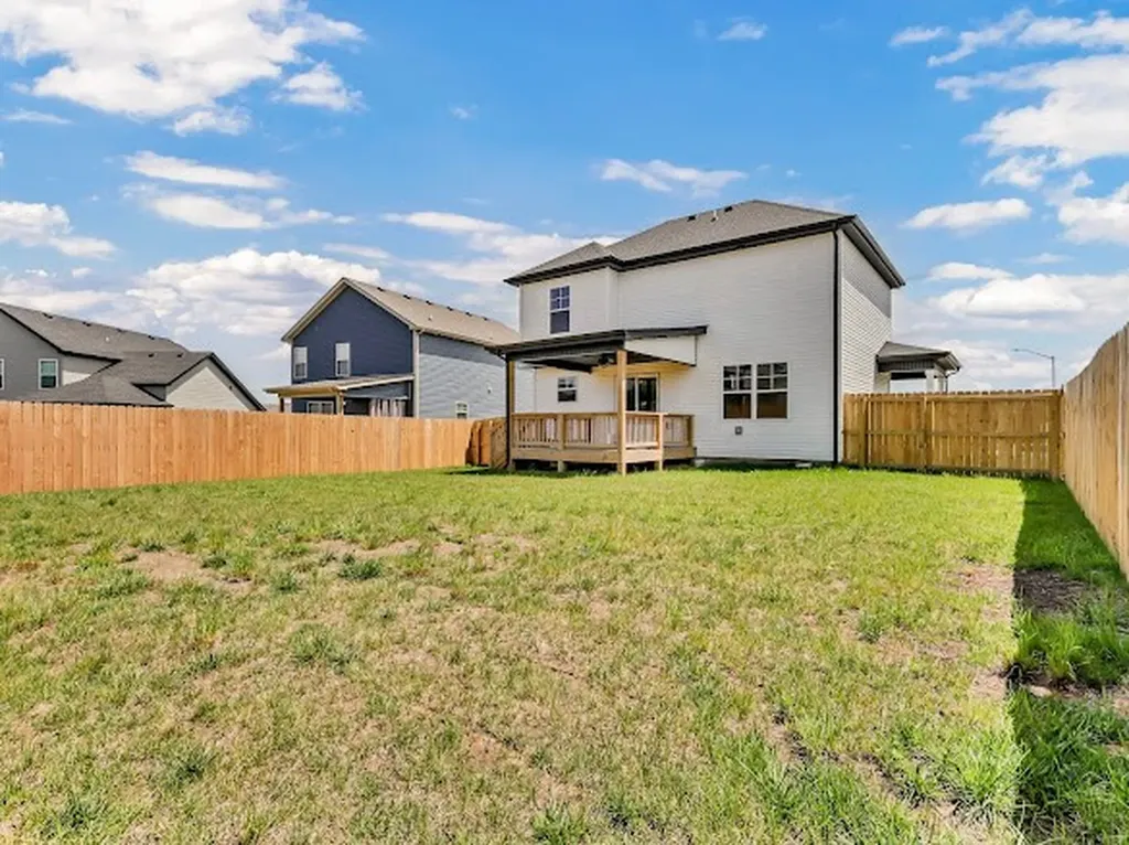 236 Cardinal Creek Clarksville TN 37040