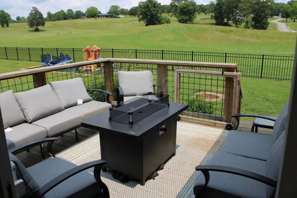400 Collins Run Mcminnville TN 37110