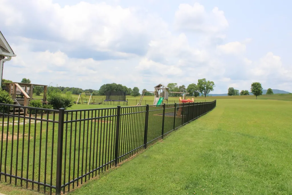 400 Collins Run Mcminnville TN 37110