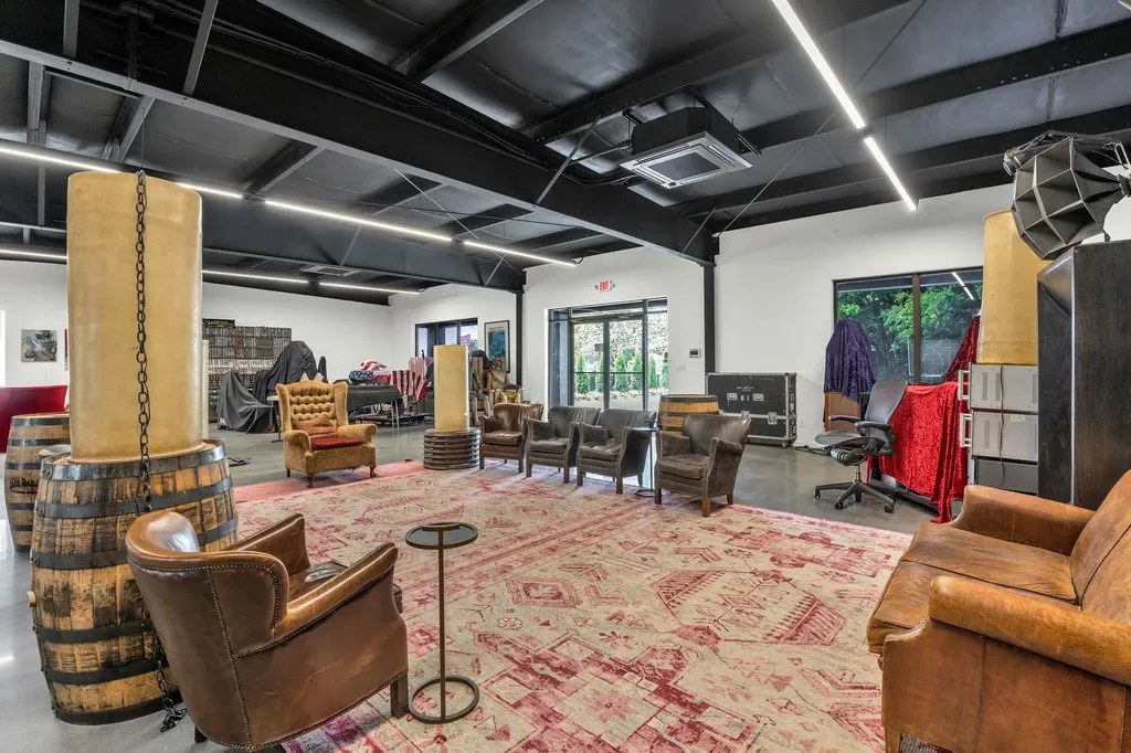 642 W Iris Drive Nashville TN 37204
