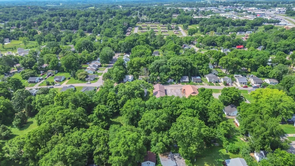 317 E 18th Street Columbia TN 38401