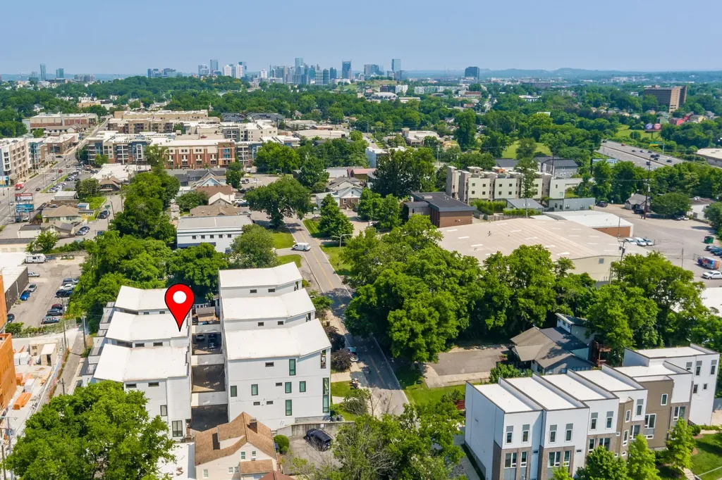 2725 Westwood Drive Nashville TN 37204