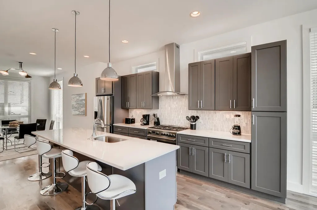 2725 Westwood Drive Nashville TN 37204