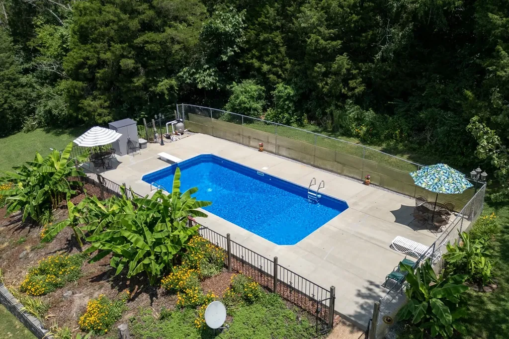 237 Craigmeade Drive Nashville TN 37214