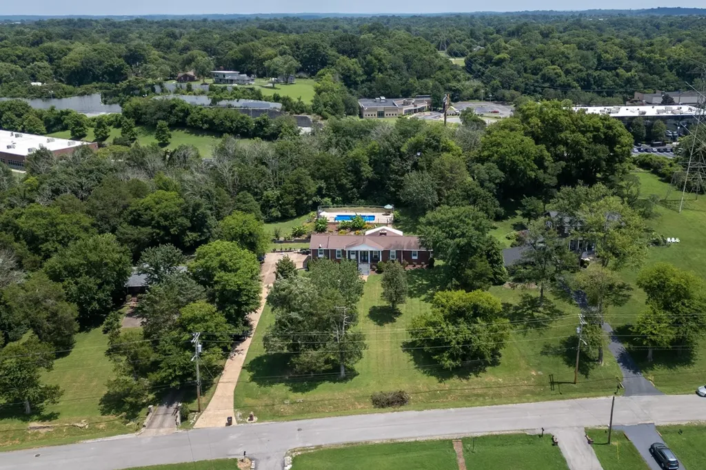 237 Craigmeade Drive Nashville TN 37214