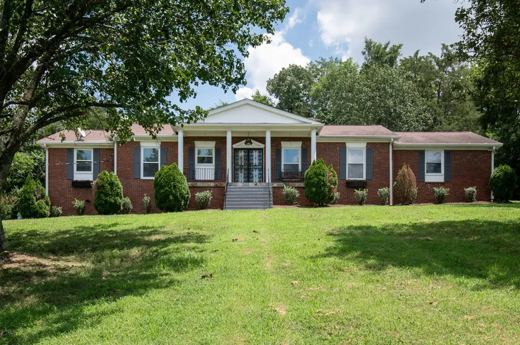 237 Craigmeade Drive Nashville TN 37214