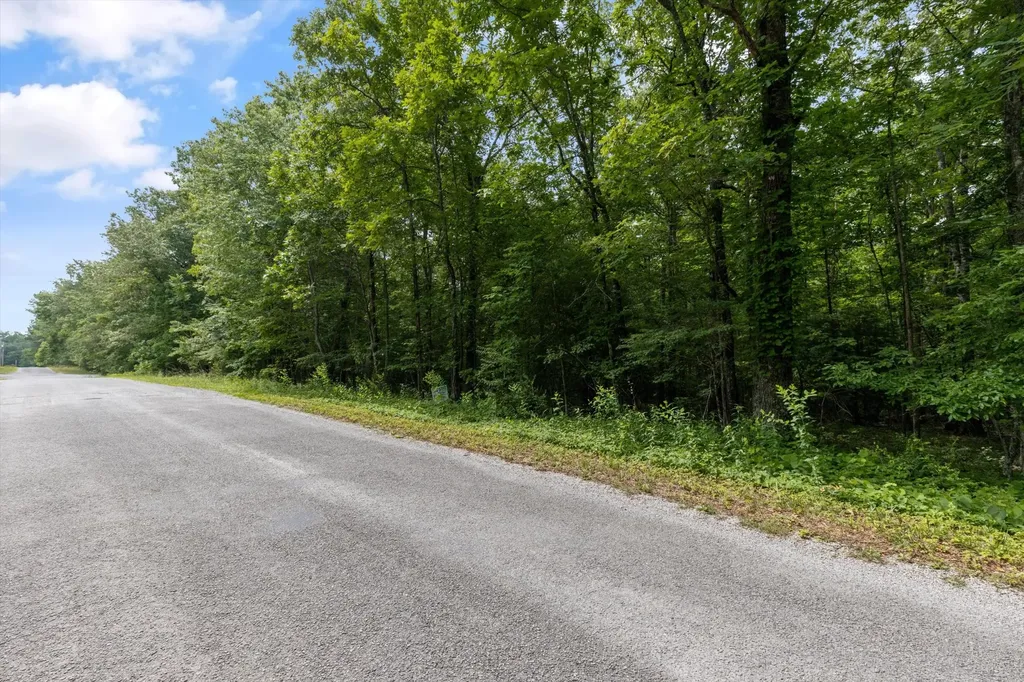 7030 Ute Lane Crossville TN 38572