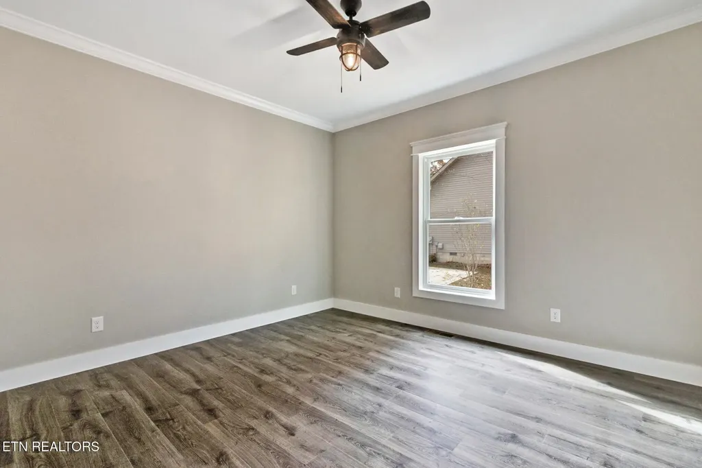 13 Norwich Terrace Crossville TN 38558