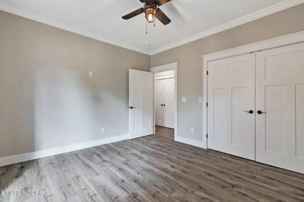 13 Norwich Terrace Crossville TN 38558