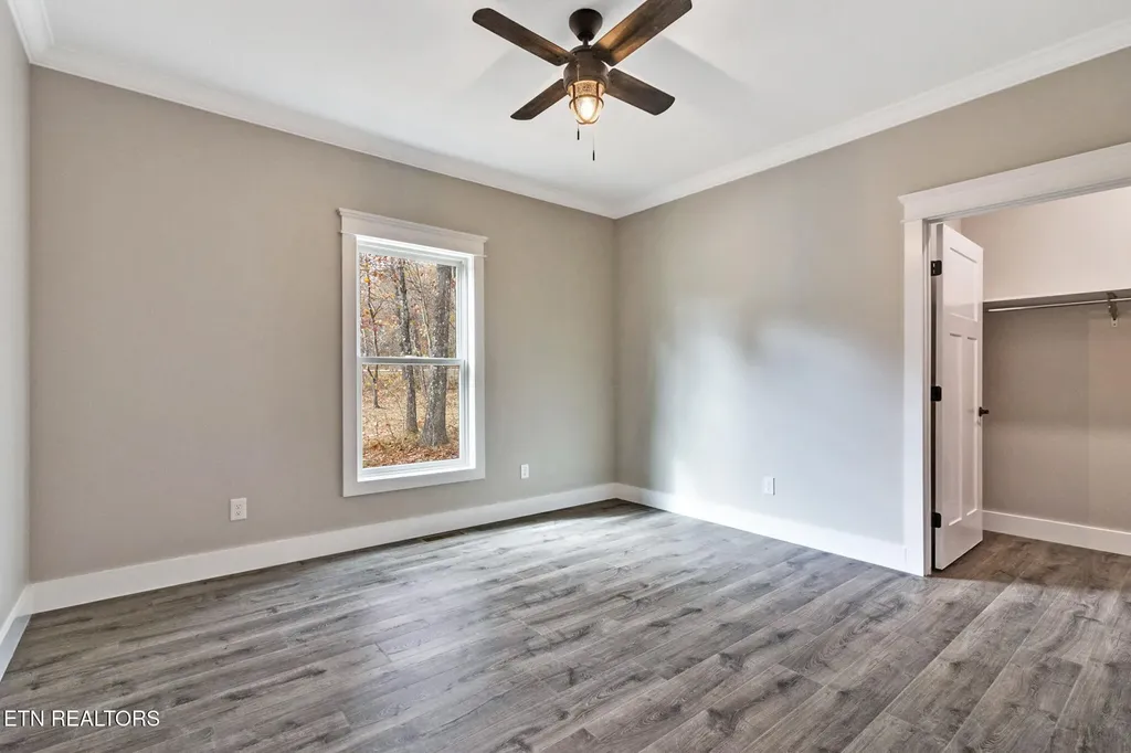 13 Norwich Terrace Crossville TN 38558