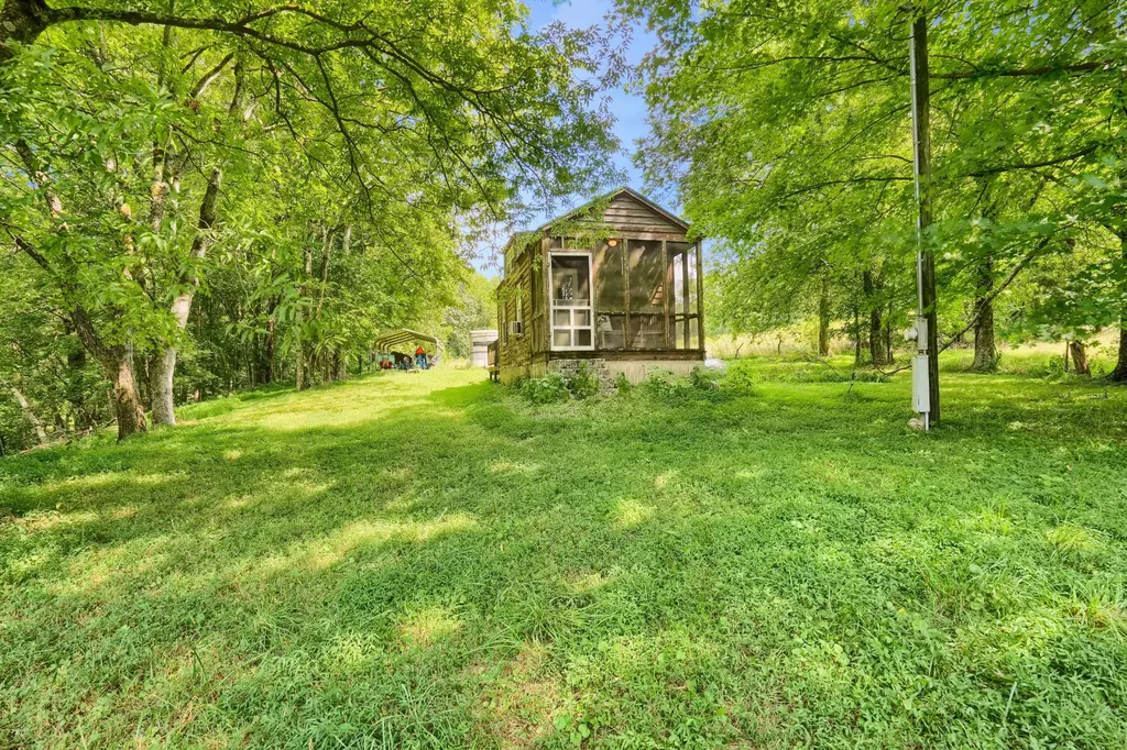 911 Petersburg Chestnt Rdg Road Petersburg TN 37144