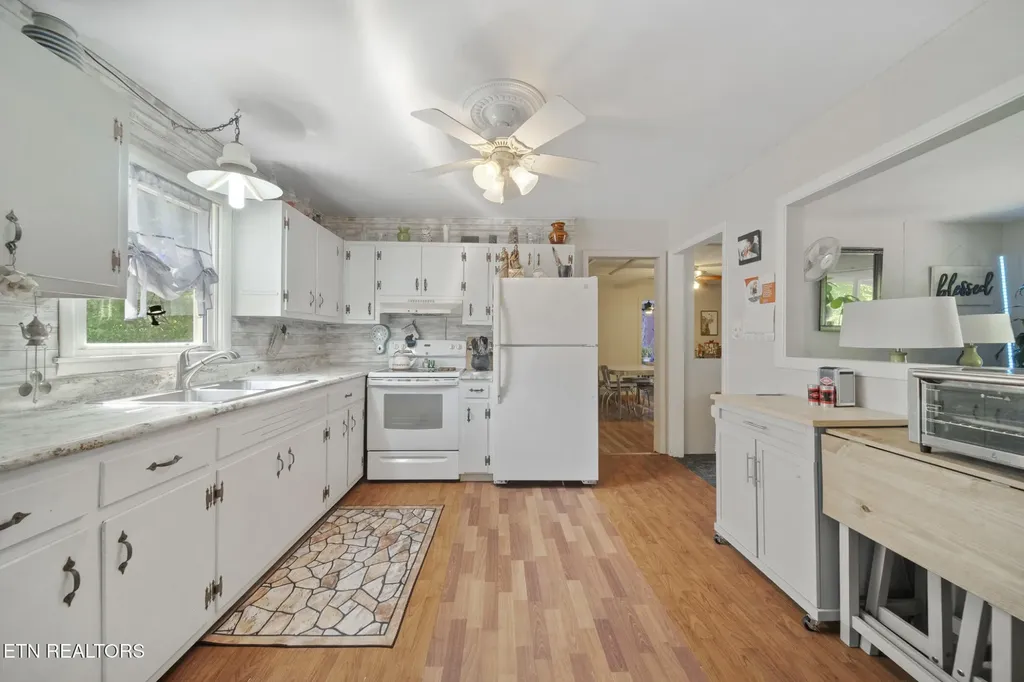 4880 Shell Lane Knoxville TN 37918