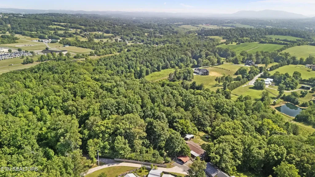 4880 Shell Lane Knoxville TN 37918