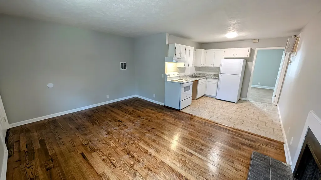 5104 Linbar Drive Nashville TN 37211