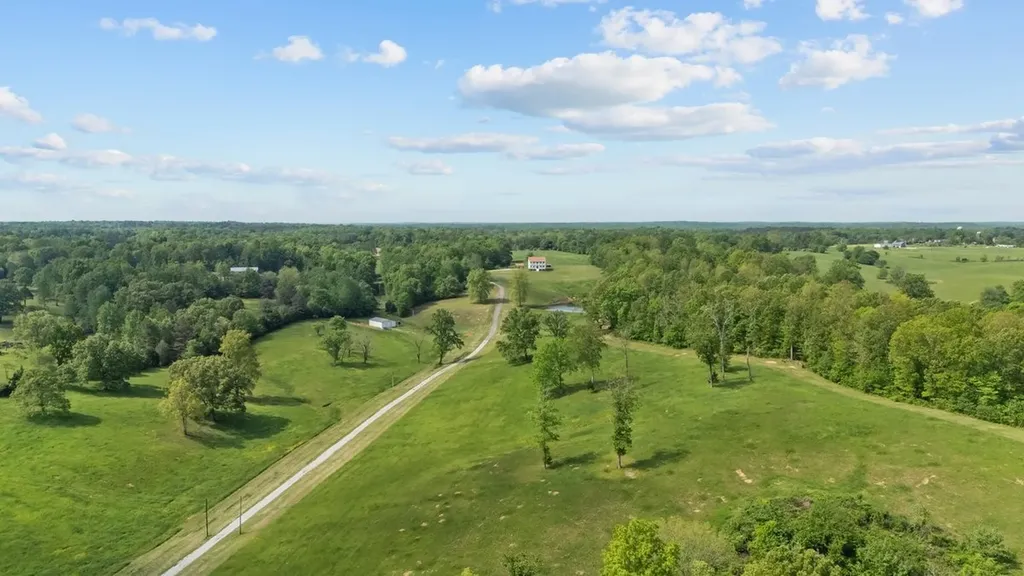 531 Wilson Hollow Road Dickson TN 37055