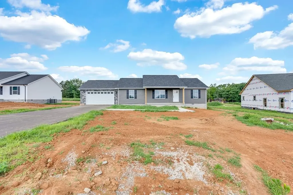 586 Harleys Ridge Road Sparta TN 38583