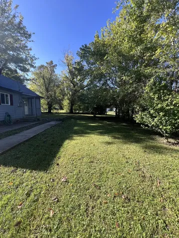 962 3rd Street Tracy City TN 37387