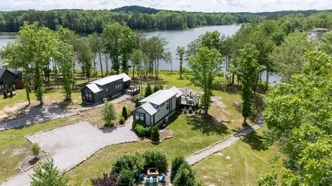 40 Sunset Court Tracy City TN 37387